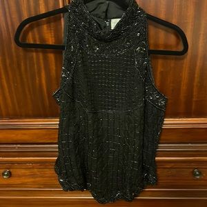 Beautiful Papell Boutique beaded shell.